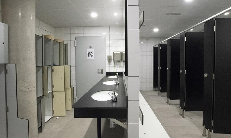 El Gimnàs Social Sant Pau obre una "caixa de resistència" per salvar el servei de dutxes