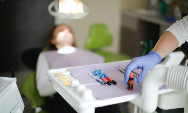 dentista gratuït Cornellà