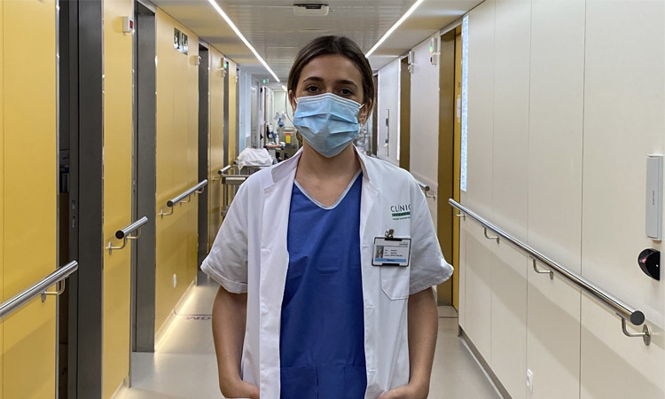 Quan l'experiència no ho és tot: el cas d'una jove infermera del Clínic