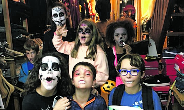 Nens i nenes Casta Halloween