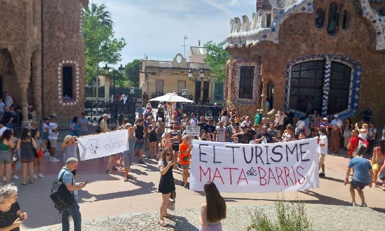 protesta feta al Park Güell