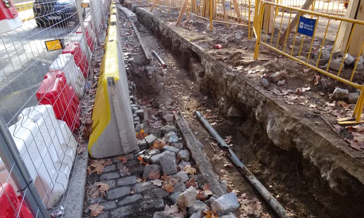 L'Ajuntament no conservarà les antigues vies de tramvia descobertes durant les obres