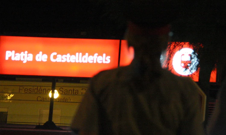 Un atropellament atura dues hores el servei de Rodalies a Castelldefels