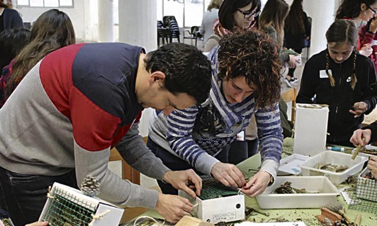 Onze centres impulsen a Castelldefels la Xarxa Local d'Escoles Verdes