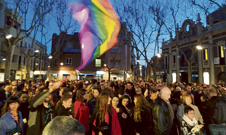 El Prat condemna l’agressió homòfoba de Carnaval