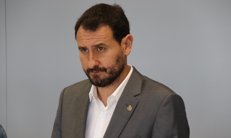 Alcalde Rubén Guijarro Badalona