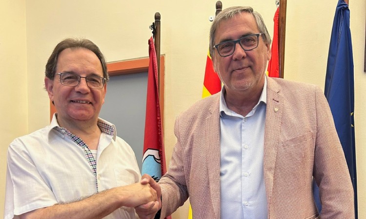 Pacte PSC i ARAses. Enric Carbonell alcalde