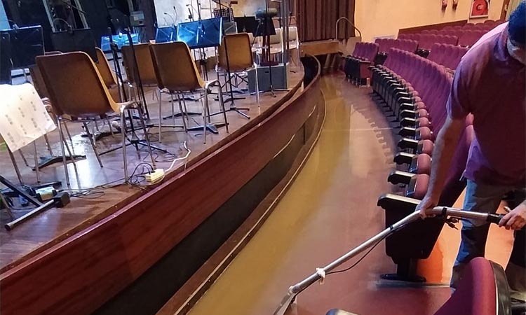 El Teatre de La Passió d’Esparreguera s’inunda en l’any més difícil per a l’entitat