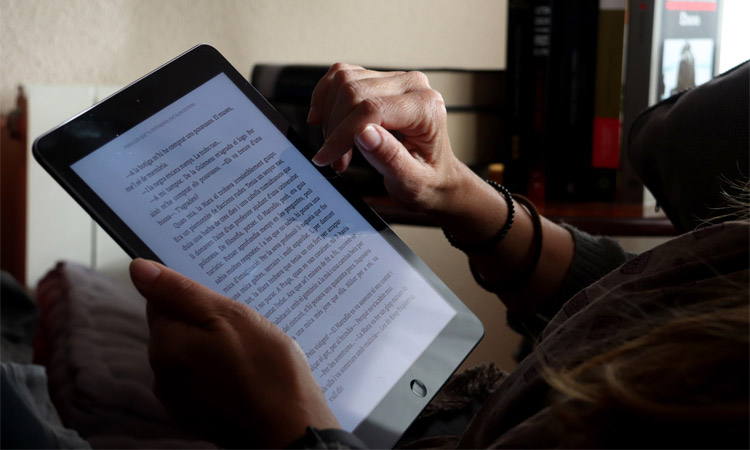 Sant Just aposta pel llibre electrònic de Kindle