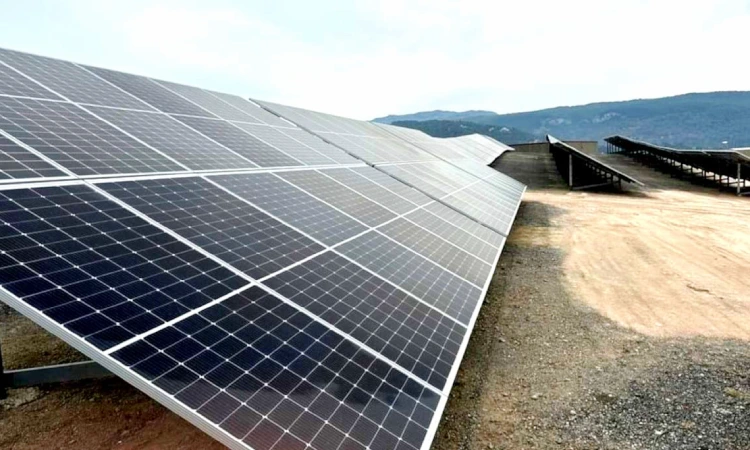 El potencial fotovoltaic del Vallès Oriental: 1.900 hectàrees disponibles per instal·lar plaques amb baix impacte