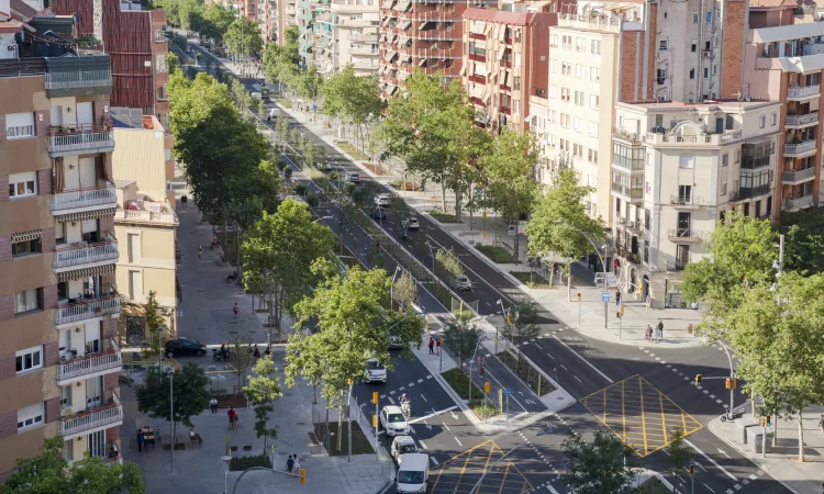 Pressió veïnal a Barcelona per reclamar la transformació de tota la Meridiana