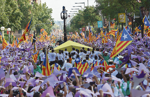 L’avinguda Meridiana de Barcelona va presentar un aspecte immillorable al llarg de tota la Via Lliure. Foto: ANC