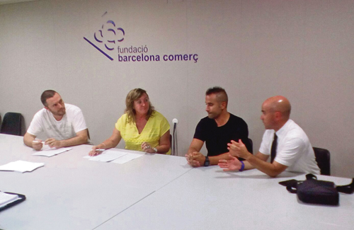 Dia de la signatura del conveni amb Informame, amb Gómez de Tejada (segona per l’esquerra). Foto: Fundació