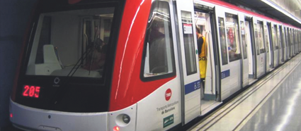 Barcelona posa a la venda el nom de les estacions de metro