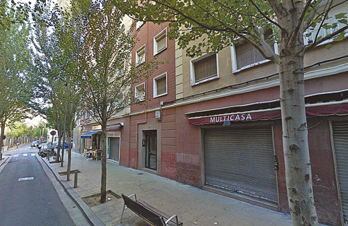 Imatge actual del número 33 del carrer Cadis. Foto: Google Maps