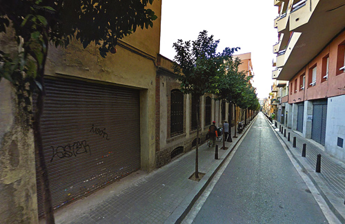 El refugi està situat al carrer Ramon Batlle. Foto: Google Maps