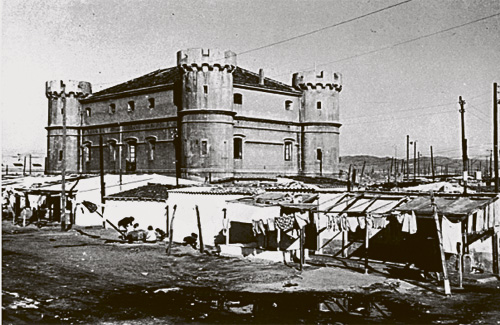 Imatge del castell de les Quatre Torres del Camp de la Bota. Foto: Ajuntament