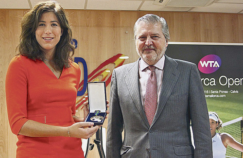 Muguruza, amb el ministre Méndez de Vigo. Foto: CSD