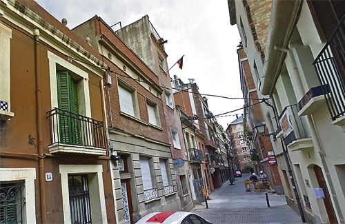 Imatge de la casa del carrer Canet que ha estat ocupada. Foto: Google Maps