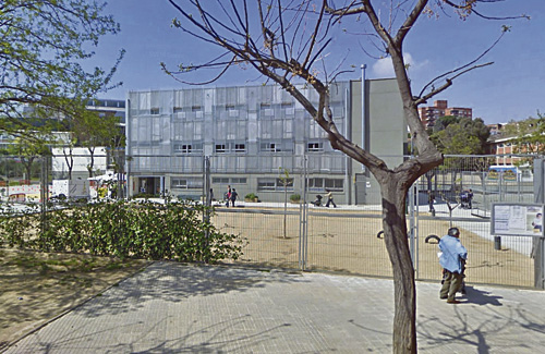 La línia que es tancarà és una de l’escola Bernat Mogoda. Foto: Google Maps
