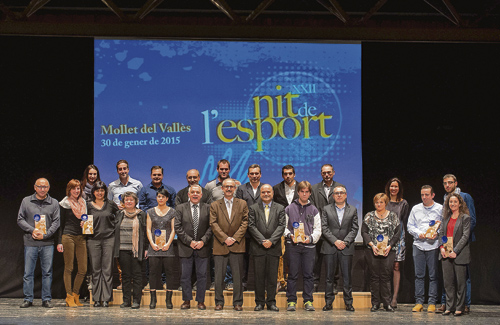 Foto de família dels premiats de l’edició d’enguany. Foto: Toni Torrillas