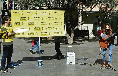 Acte d'Amnistia Internacional amb Ivette Nadal. Foto: (@AmnistiaCAT)