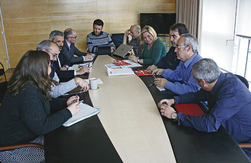 Una de les reunions mantingudes entre el govern, PSC i CiU. Foto: Línia Nord