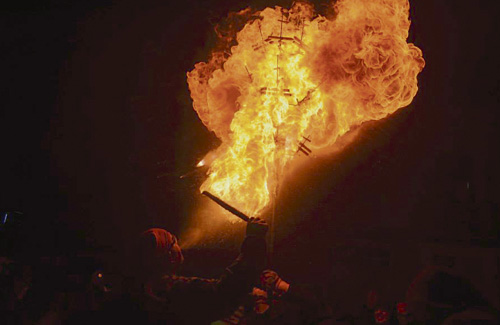 Els diables celebren 20 anys a la Festa Major de Sant Jordi. Foto: Diables