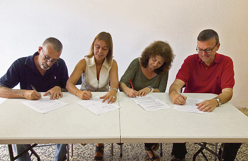 ERC, PSC, ICV i PRE van firmar el pacte de govern el juny del 2015. Foto: Arxiu