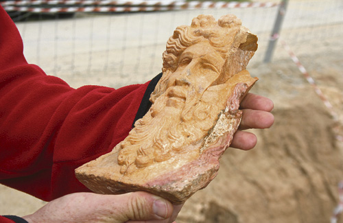 Una de les troballes més destacades és l’escultura del déu Bacus. Foto: Línia Nord
