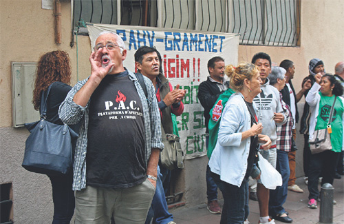 Concentració de la PAH al carrer Roviralta. Foto: Línia Nord