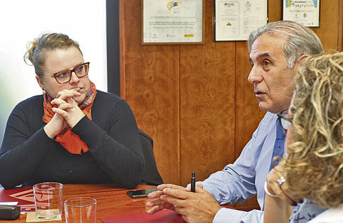 L’alcalde Llorca amb la representant de l’OMS. Foto: Ajuntament