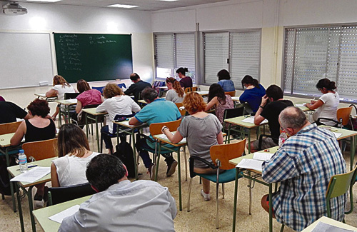 Una prova final dels cursos de català del CNL. Foto: CNL Cornellà