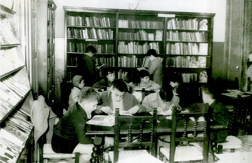Biblioteca a l’edifici del carrer de Mossèn Jacint Verdaguer. Foto: Ajuntament