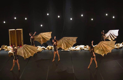 Dansa contemporània i Història es fusionen a Vuelos. Foto: Auditori