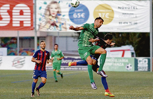 L’equip va patir la primera derrota contra el Gavà. Foto: Andrés Ayala / UEC
