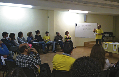 Un moment de la presentació celebrada a la Sala Galbany de Vilassar de Mar. Foto: Marea Groga