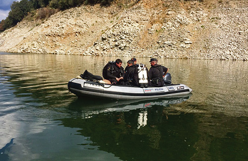 La investigació continua oberta al pantà de Susqueda. Foto: Mossos