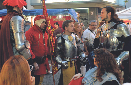 L’esperit medieval va impregnar Hostafrancs el cap de setmana passat. Foto: Ferran Descarrega/Creu Coberta